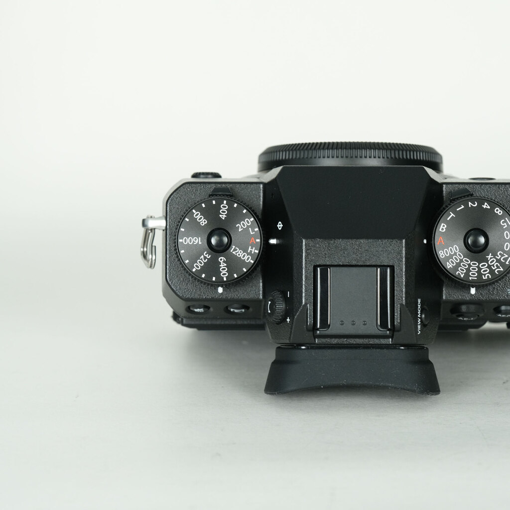 FUJIFILM X-H1
