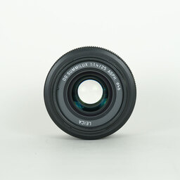 Panasonic LEICA DG SUMMILUX 25mm/F1.4 II ASPH. Panasonic LEICA DG SUMMILUX 25mm/F1.4 II ASPH.