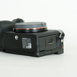 SONY α7C II（ILCE-7CM2）