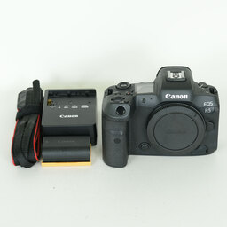 Canon EOS R5