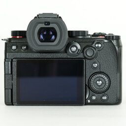 Panasonic LUMIX S5II DC-S5M2