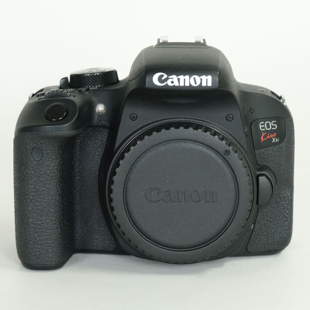 Canon EOS Kiss X9i