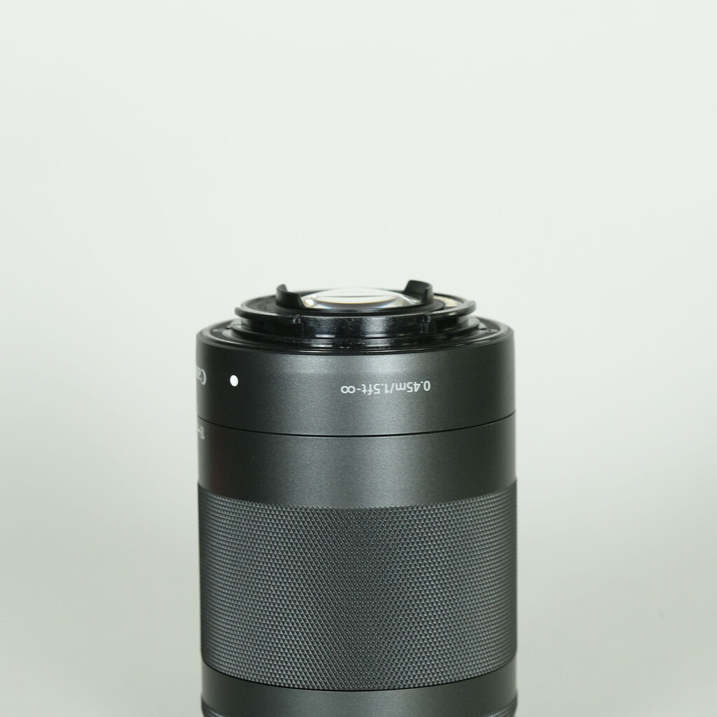 Canon EF-M18-150mm F3.5-6.3 IS STM