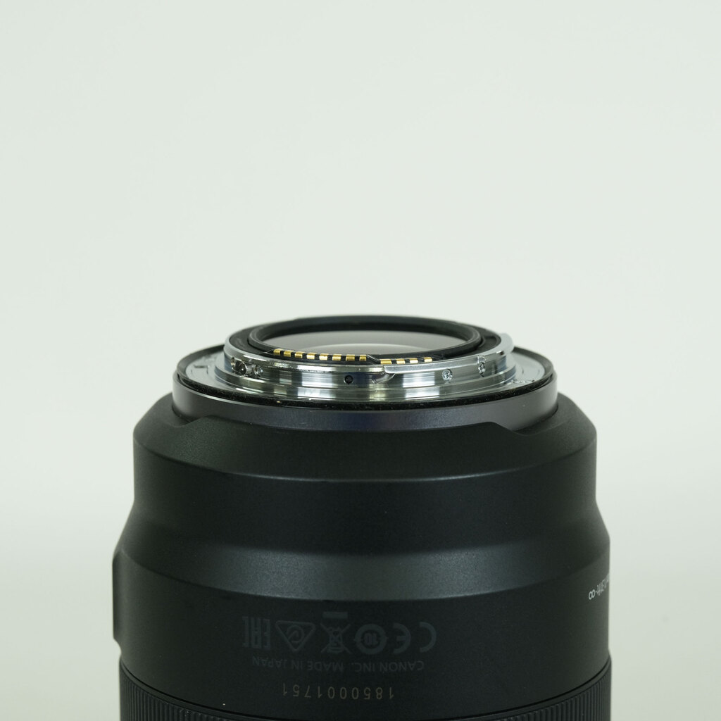 Canon RF50mm F1.2 L USM Canon RF50mm F1.2 L USM