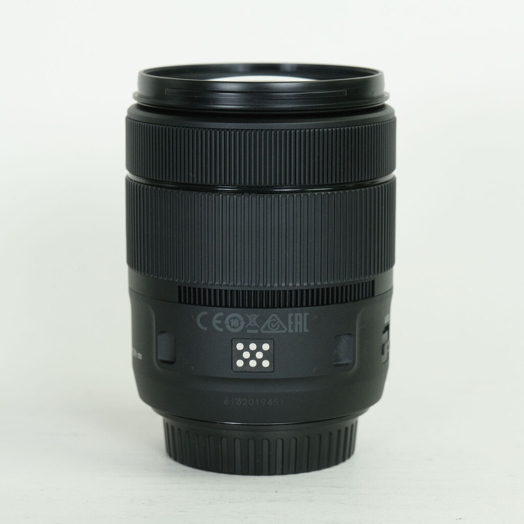 Canon EF-S18-135mm F3.5-5.6 IS USM
