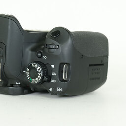 Canon EOS Kiss X6i　ボディ