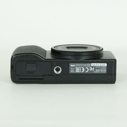 RICOH GR III