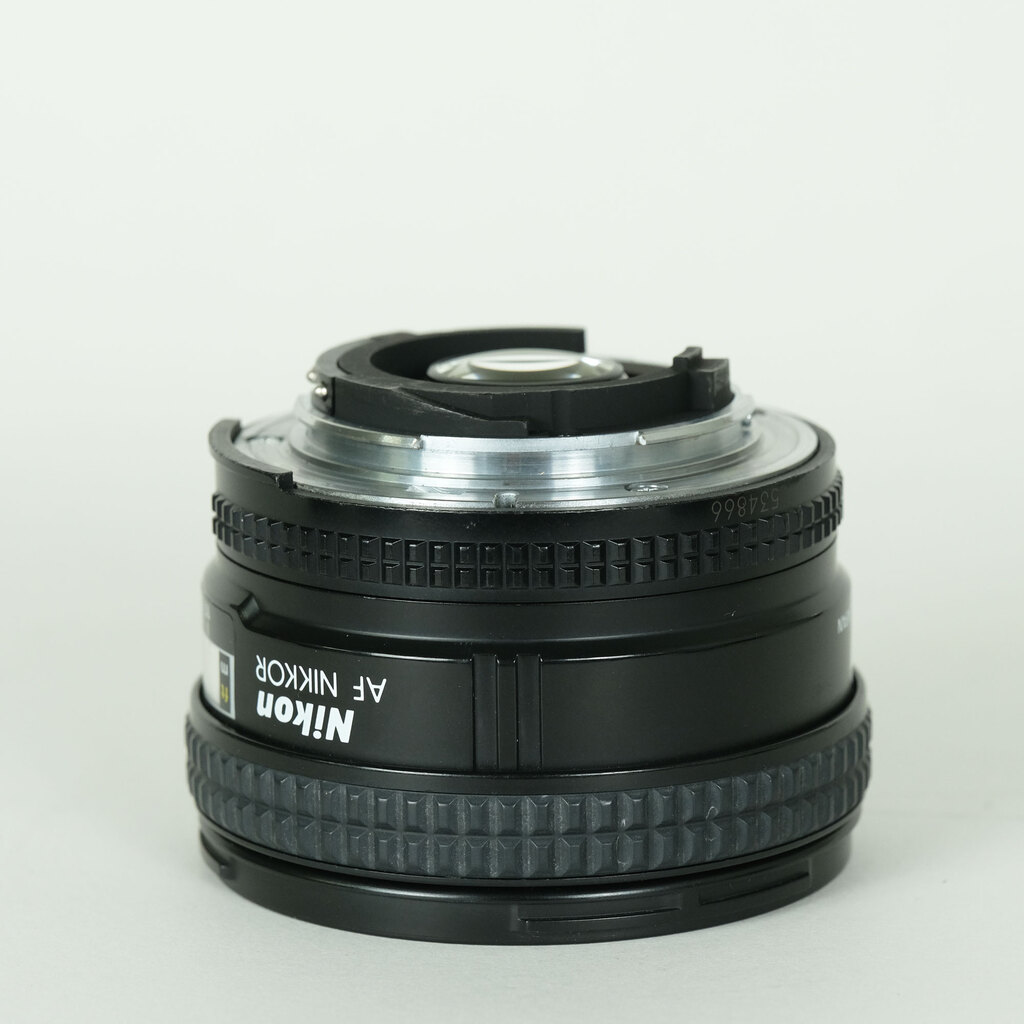 Nikon Ai AF Nikkor 20mm F2.8D