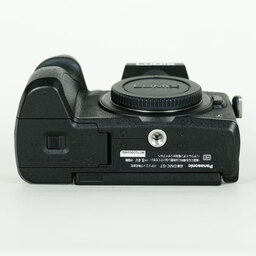 Panasonic LUMIX DMC-G7 ボディ