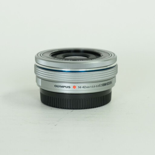 OLYMPUS M.ZUIKO DIGITAL ED 14-42mm F3.5-5.6 EZ シルバー