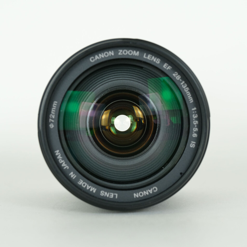 Canon EF28-135mm F3.5-5.6 IS USM