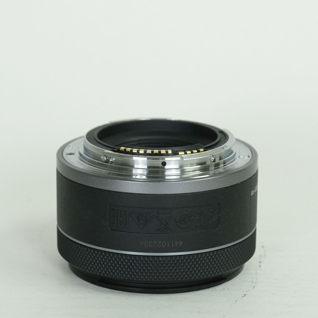 Canon RF50mm F1.8 STM