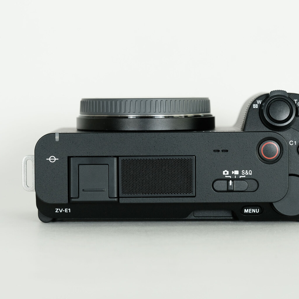 SONY VLOGCAM ZV-E1