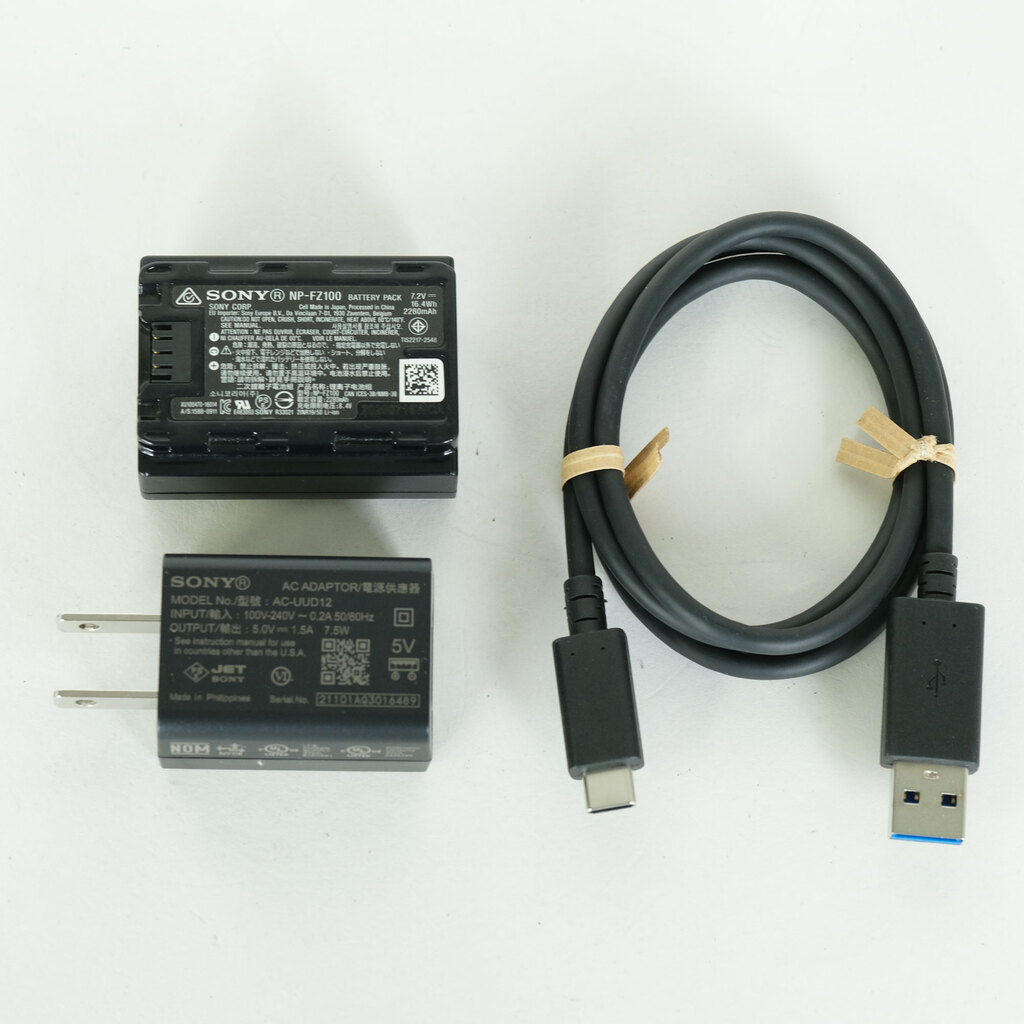 SONY α7 IV(ILCE-7M4) SONY α7 IV(ILCE-7M4)