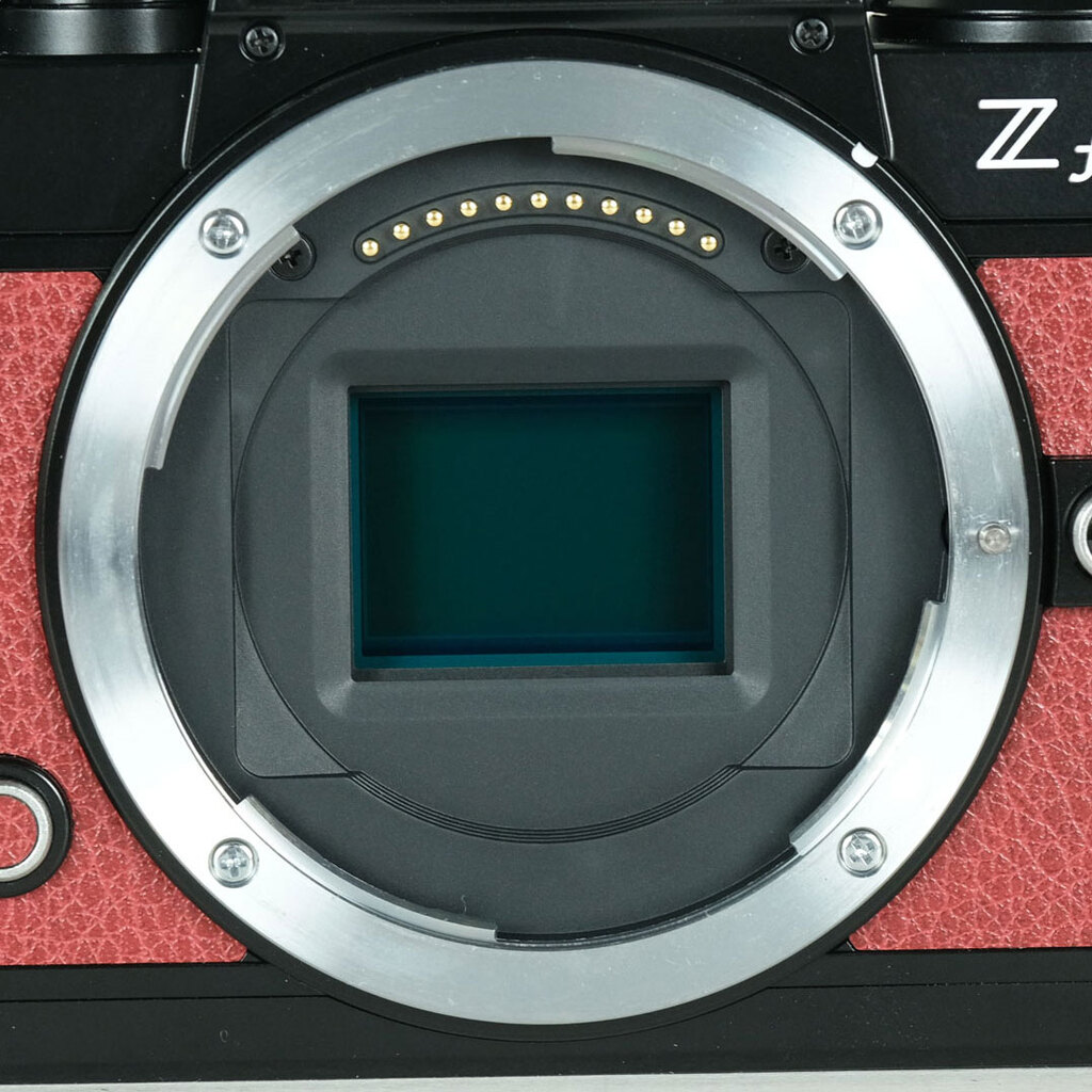 Nikon Z fc ボディ ブラック プレミアムエクステリア張替済み の出品