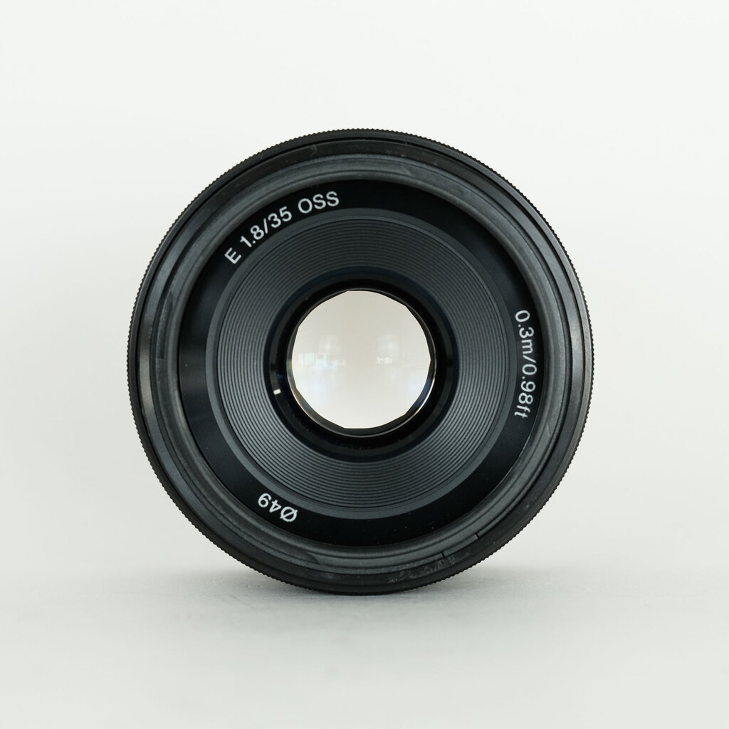 SONY E 35mm F1.8 OSS SEL35F18の出品 | ONE SCENE（ワンシーン）