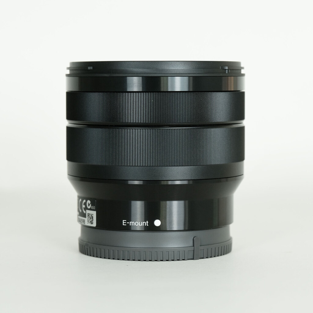 SONY E 10-18mm F4 OSS SEL1018