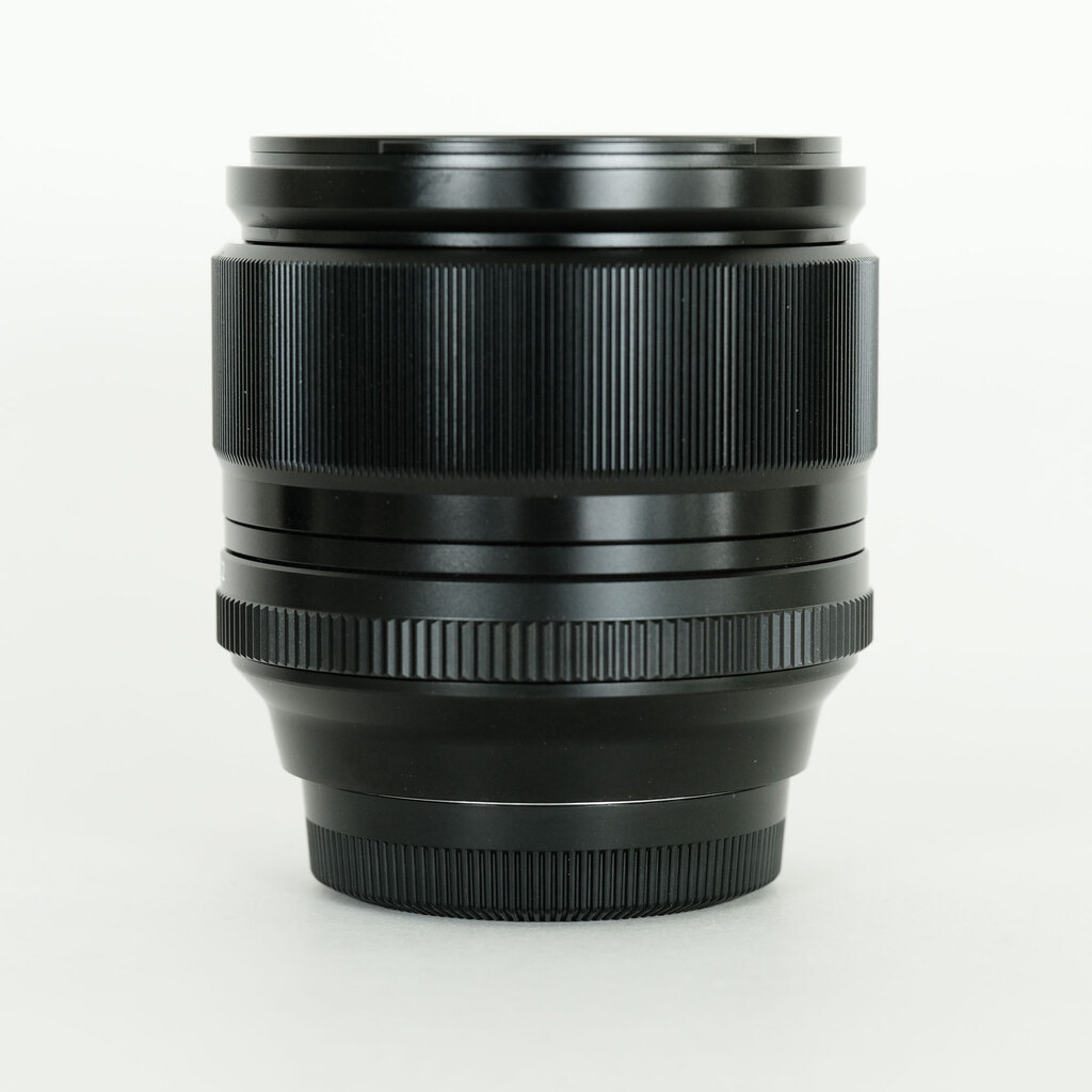 FUJIFILM XF56mmF1.2 R