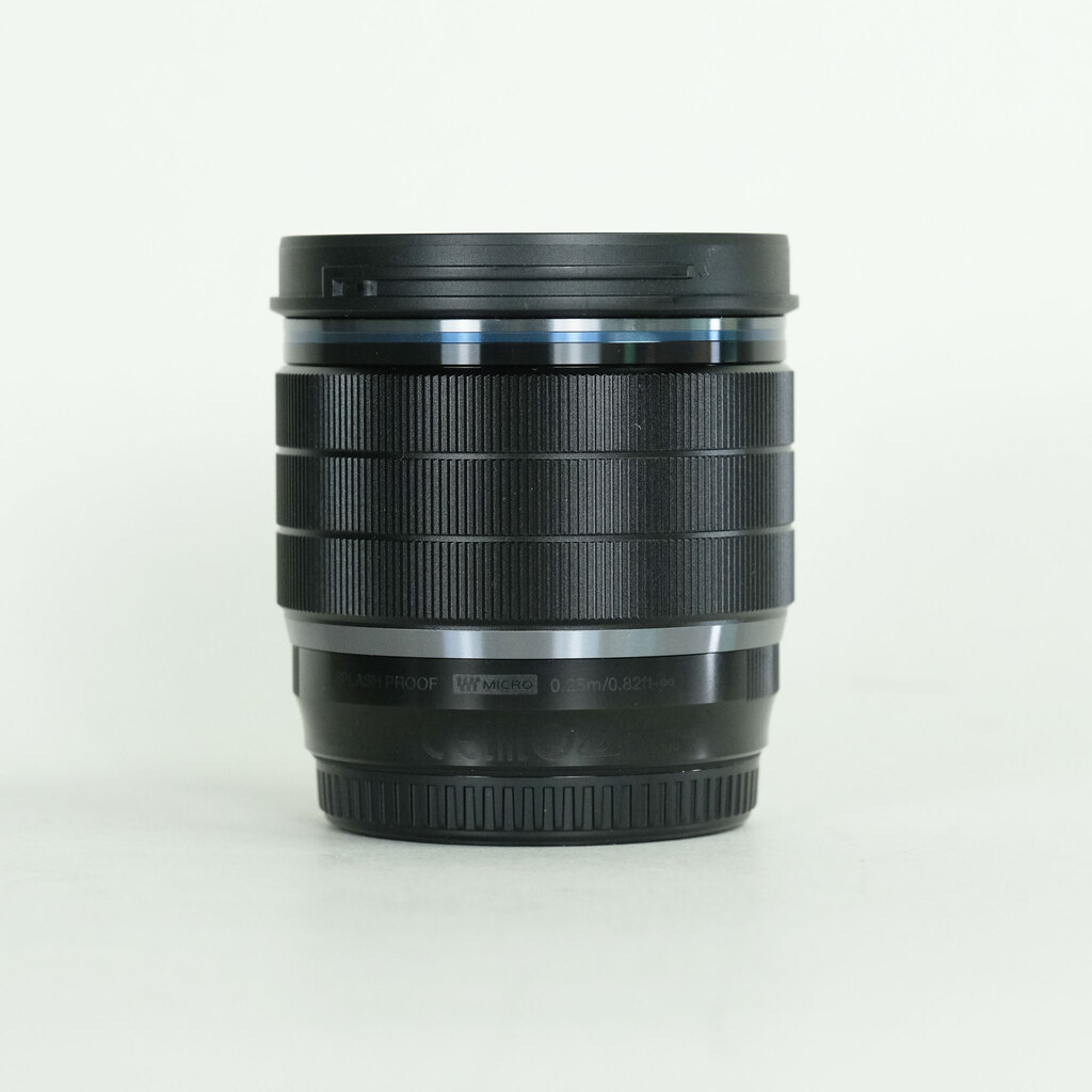 OLYMPUS M.ZUIKO DIGITAL ED 20mm F1.4 PRO OLYMPUS M.ZUIKO DIGITAL ED 20mm F1.4 PRO