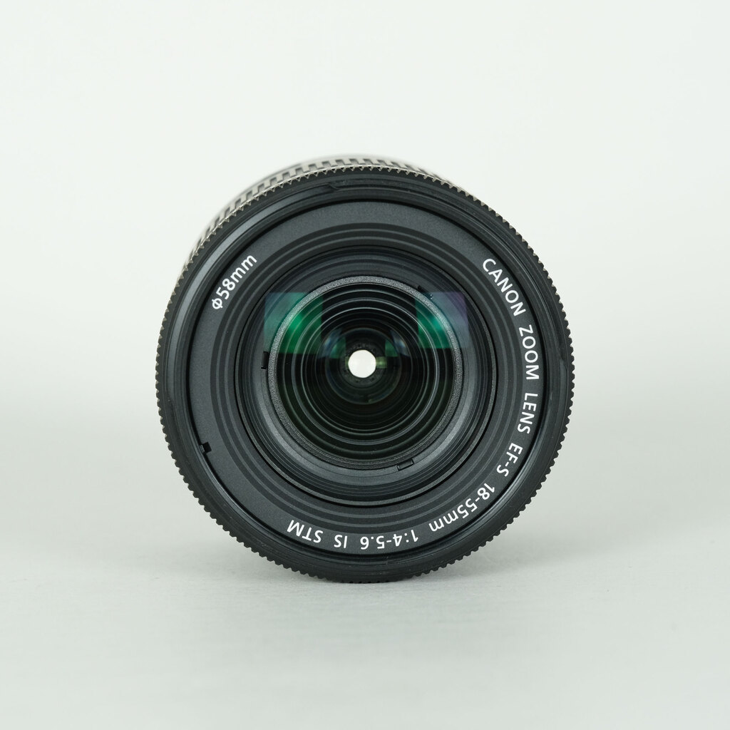 Canon EF-S18-55mm F4-5.6 IS STM