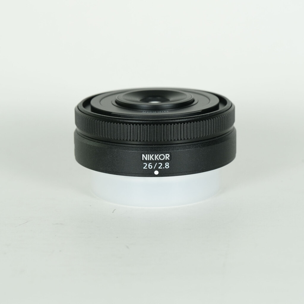 Nikon NIKKOR Z 26mm f/2.8 Nikon NIKKOR Z 26mm f/2.8