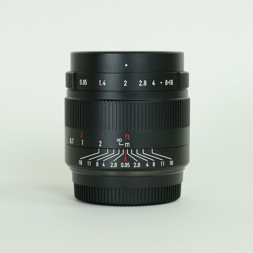 七工匠 7Artisans 35mm F0.95 (フジフイルムX用) ブラック