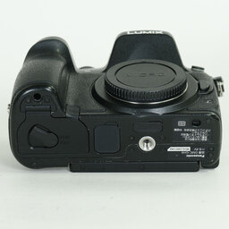 Panasonic LUMIX DMC-GH4