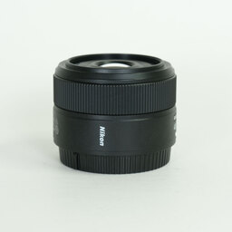 Nikon NIKKOR Z 40mm f/2 Nikon NIKKOR Z 40mm f/2