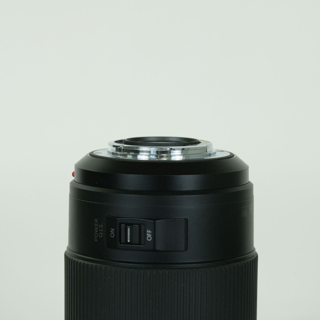 Panasonic LUMIX G VARIO 100-300mm / F4.0-5.6 II / POWER O.I.S. Panasonic LUMIX G VARIO 100-300mm / F4.0-5.6 II / POWER O.I.S.