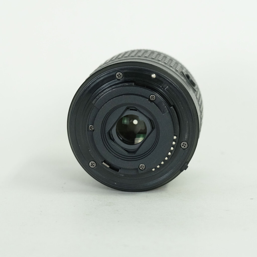 Nikon AF-P DX NIKKOR 18-55mm F3.5-5.6G VR