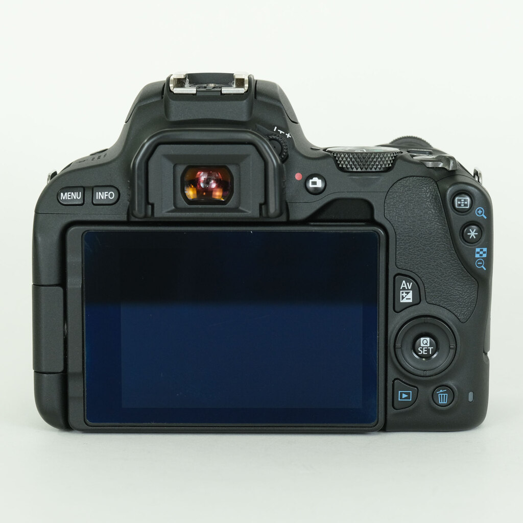 Canon EOS Kiss X9