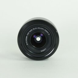 Panasonic LUMIX G VARIO 12-32mm / F3.5-5.6 ASPH. / MEGA O.I.S.