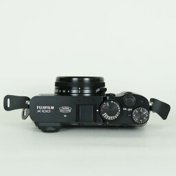 FUJIFILM X100V ブラック