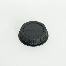 Canon EF-S18-135mm F3.5-5.6 IS USM