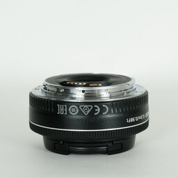Canon EF40mm F2.8 STM