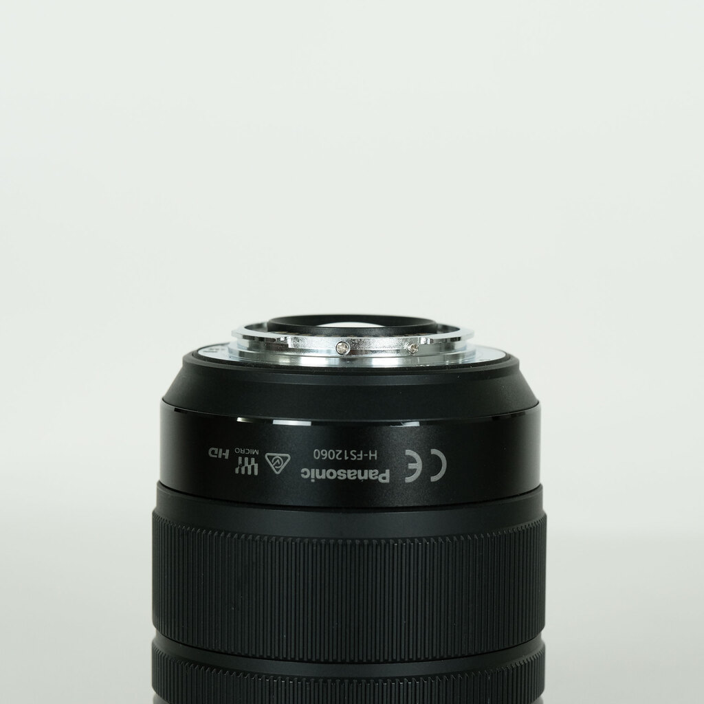 Panasonic LUMIX G VARIO 12-60mm / F3.5-5.6 ASPH. / POWER O.I.S.