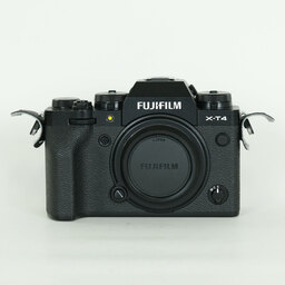 FUJIFILM X-T4