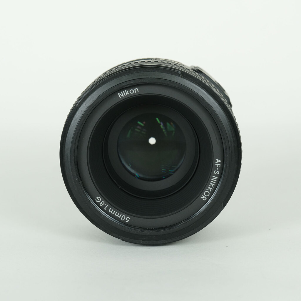 Nikon AF-S NIKKOR 50mm f/1.8Gの出品 | ONE SCENE（ワンシーン）