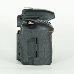 Nikon D750