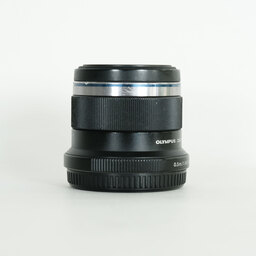 OLYMPUS M.ZUIKO DIGITAL 45mm F1.8