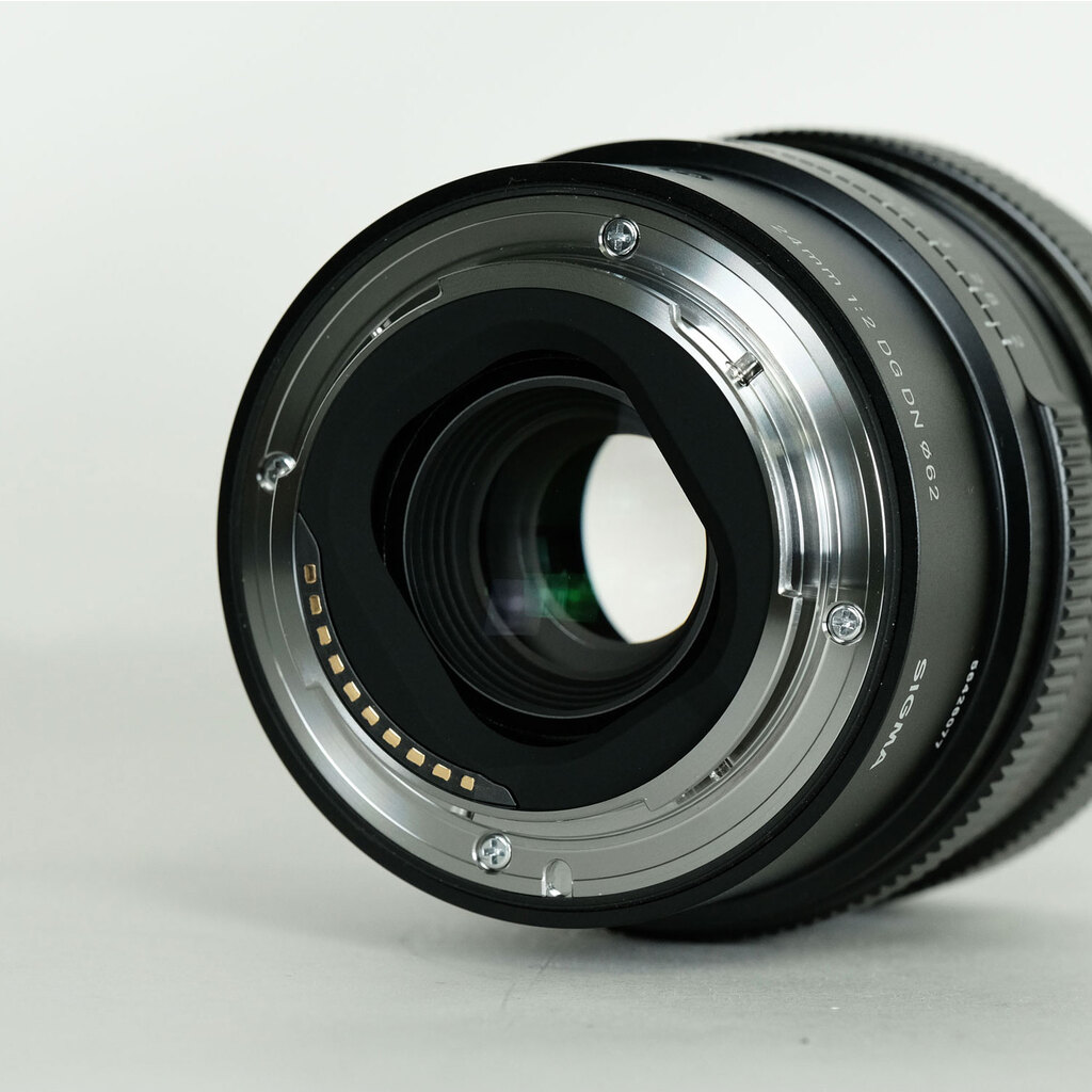 SIGMA 24mm F2 DG DN｜Contemporary [ソニーE用]