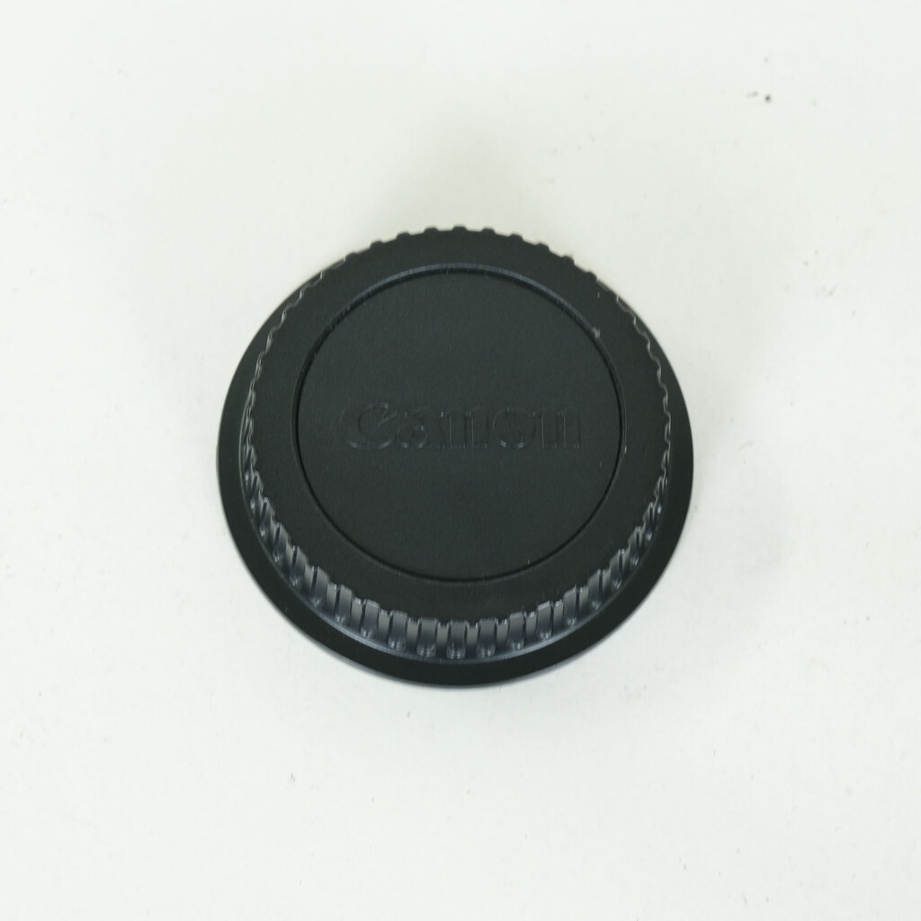 Canon EF40mm F2.8 STM