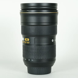 Nikon AF-S NIKKOR 24-70mm f/2.8G ED Nikon AF-S NIKKOR 24-70mm f/2.8G ED