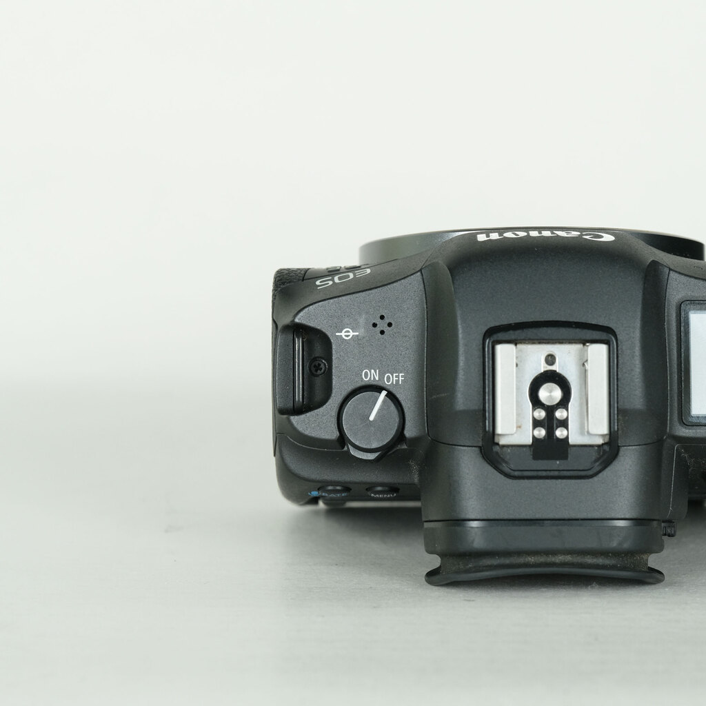 Canon EOS R5 Canon EOS R5
