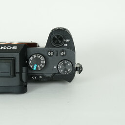 SONY α7 II（ILCE-7M2）