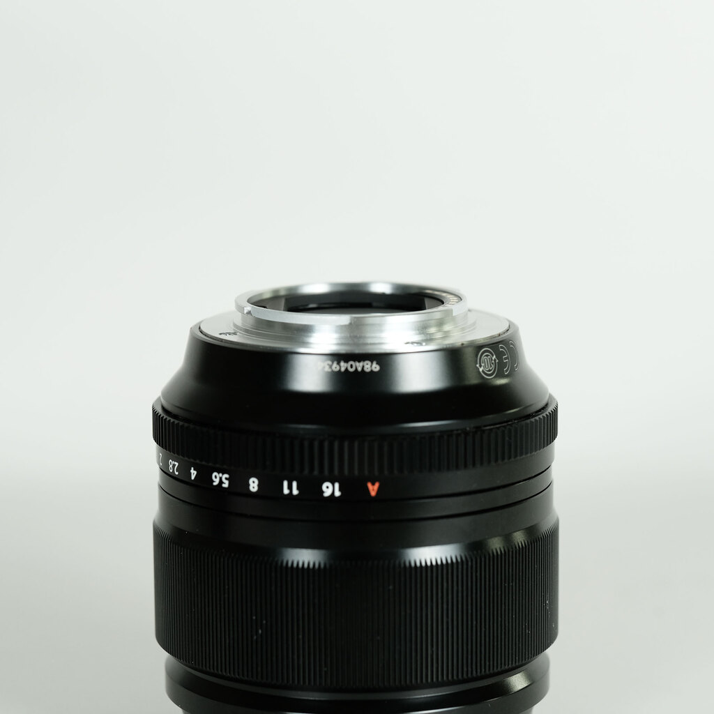FUJIFILM XF56mmF1.2 R