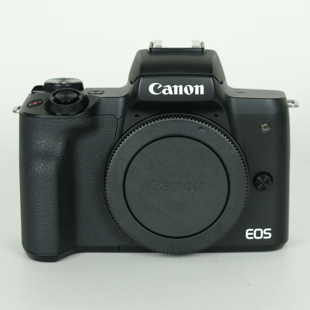 Canon EOS Kiss M2