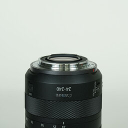 Canon RF24-240mm F4-6.3 IS USM Canon RF24-240mm F4-6.3 IS USM