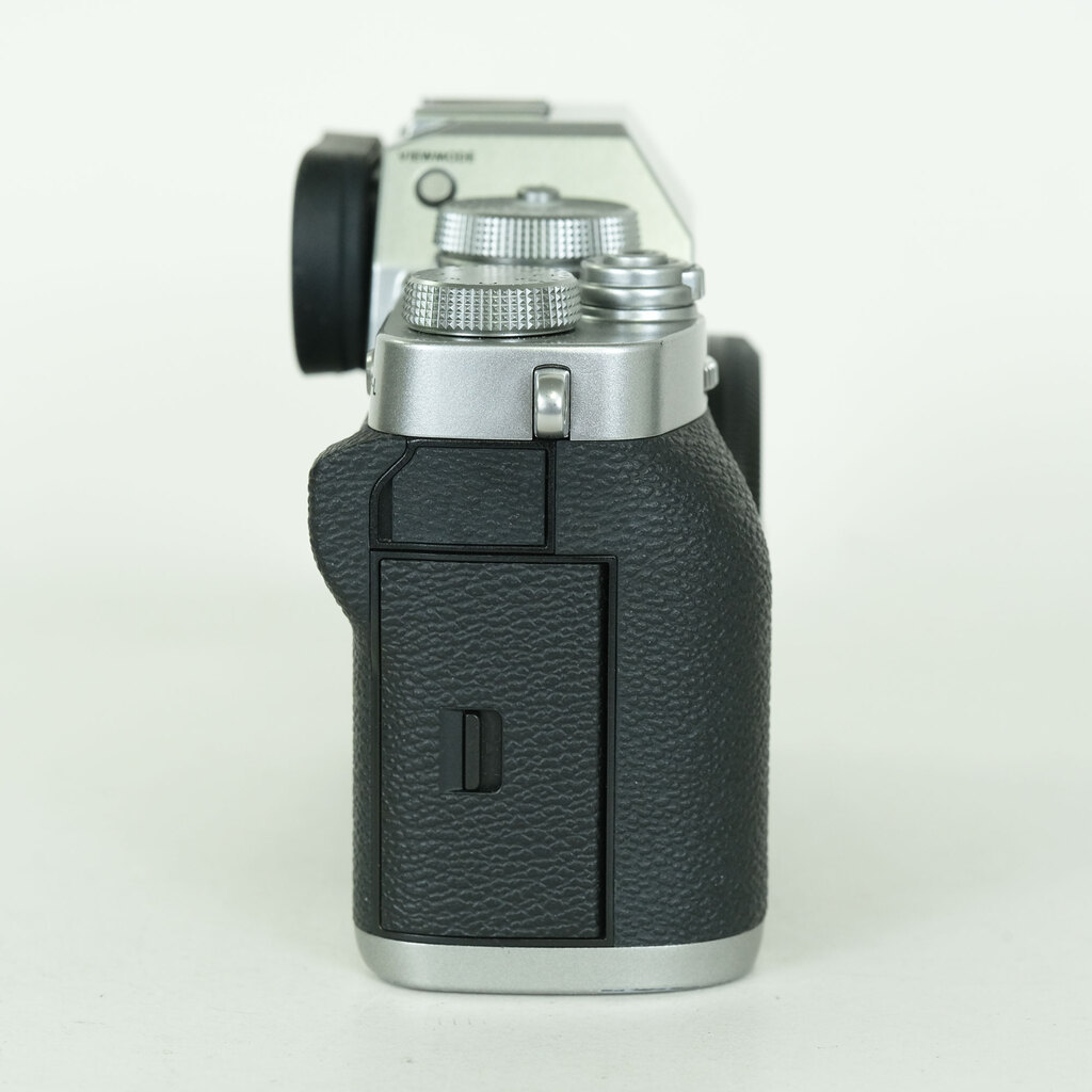 FUJIFILM X-T3 FUJIFILM X-T3