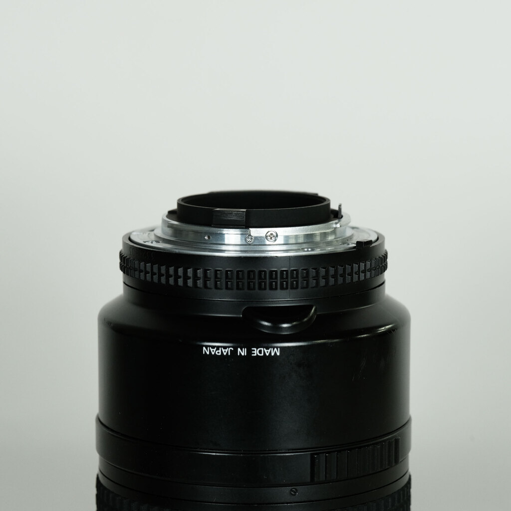 Nikon AF 105mm F2.8D マイクロ